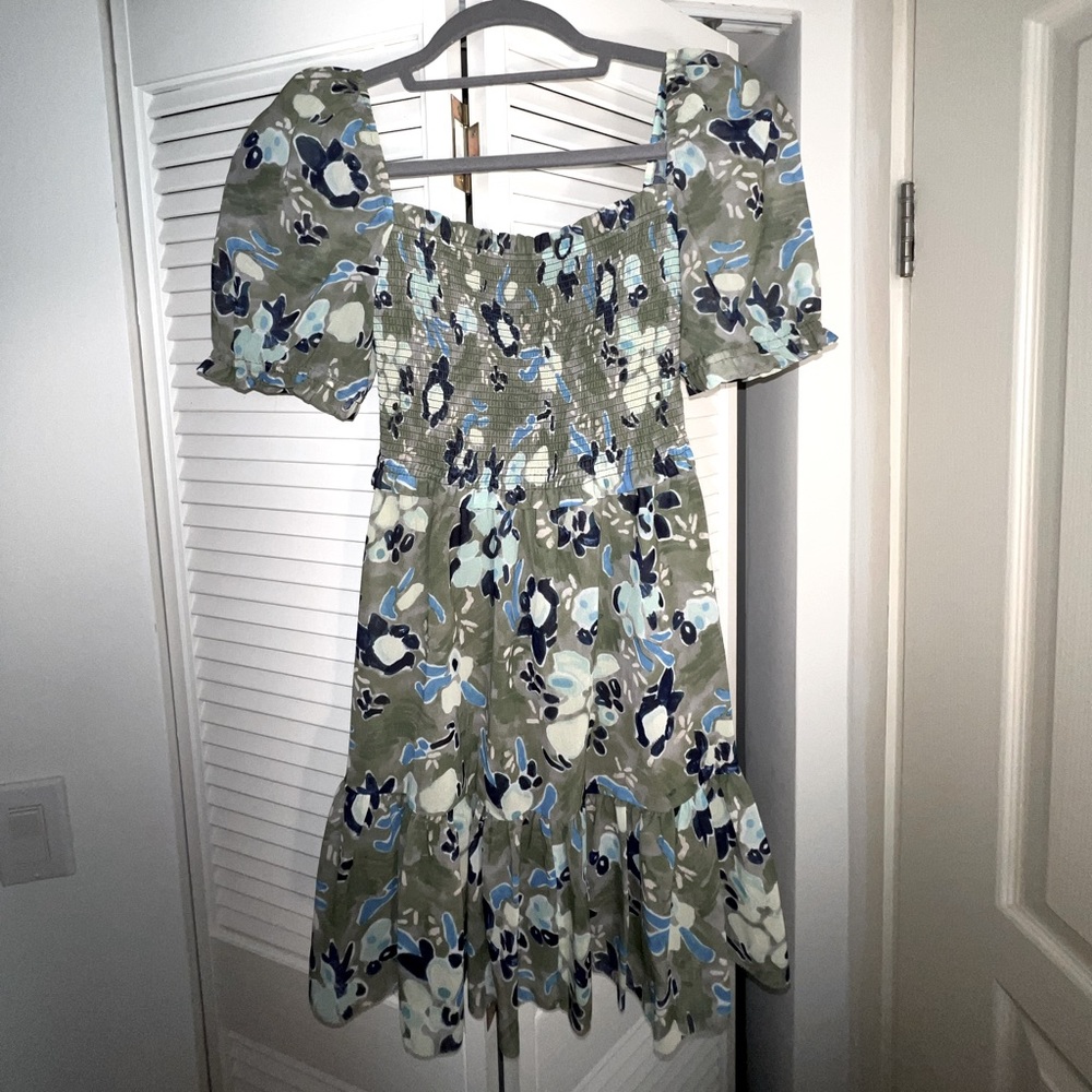Aritzia Wilfred green print puffy short sleeve dress size XXS